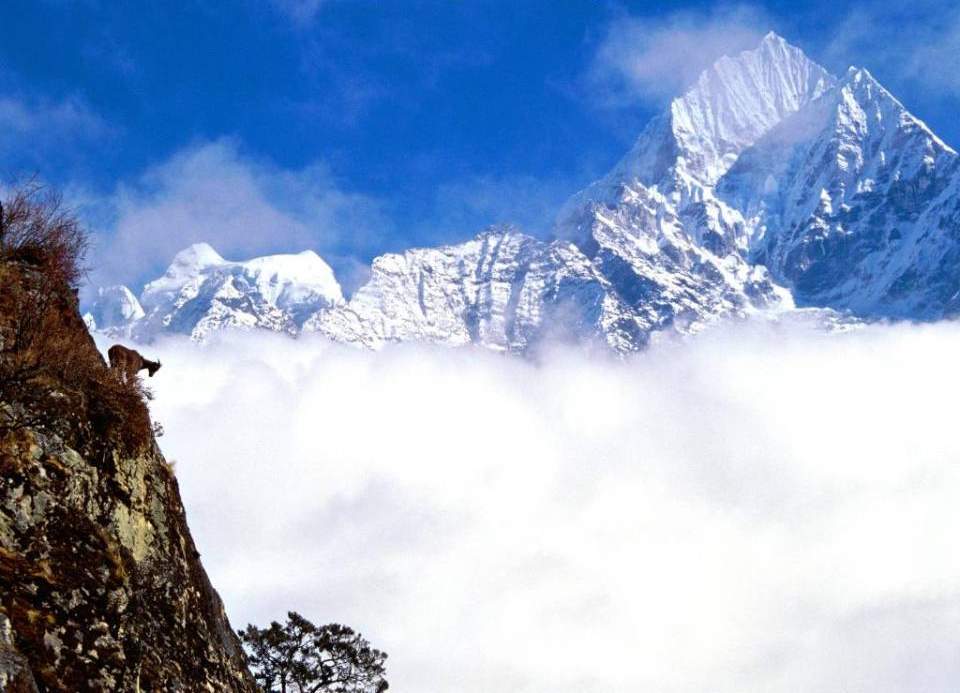 Mount Thamserku - Nepal