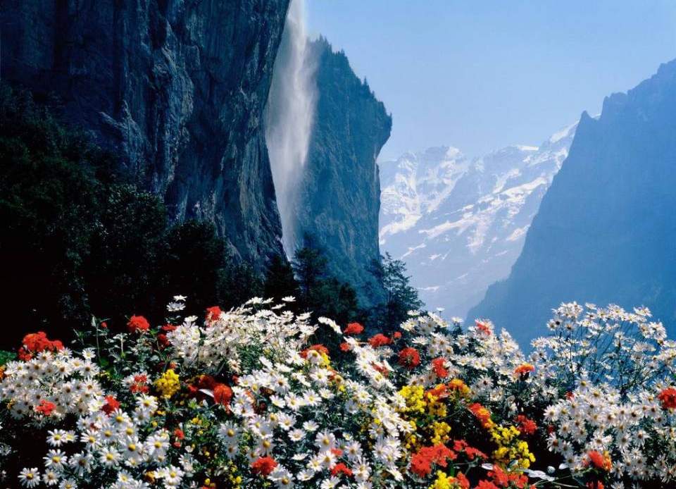 Staubbach Waterfall - Lauterbrunnen - Switzerland