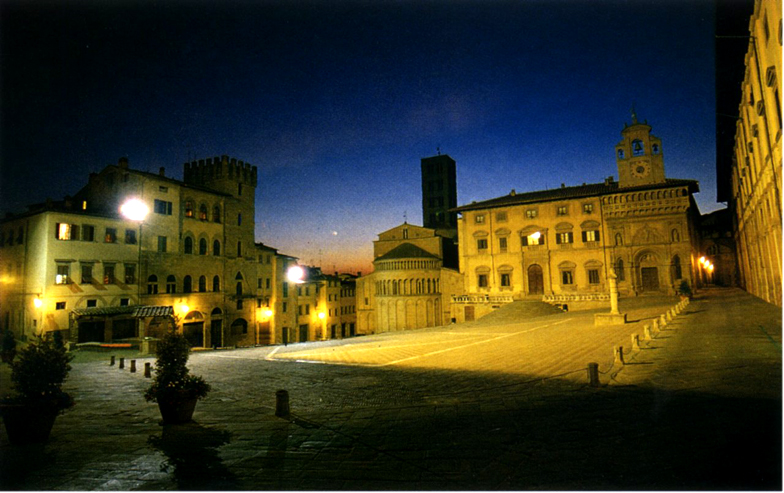 Arezzo (piazza grande)